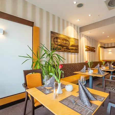 Centralhotel Hotel 3*