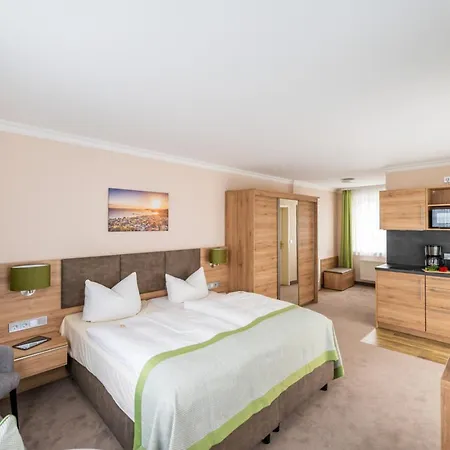 Centralhotel Hotel 3*